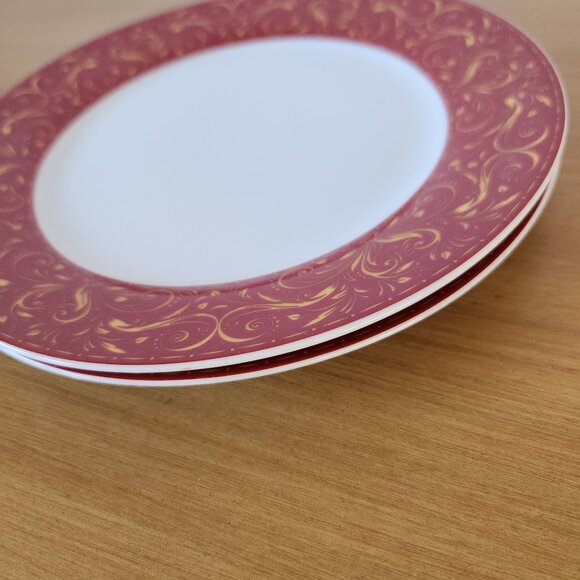 Set of 2 Chris Madden Montalira Red Salad Plates with Gold Scroll - Picture 3 of 4